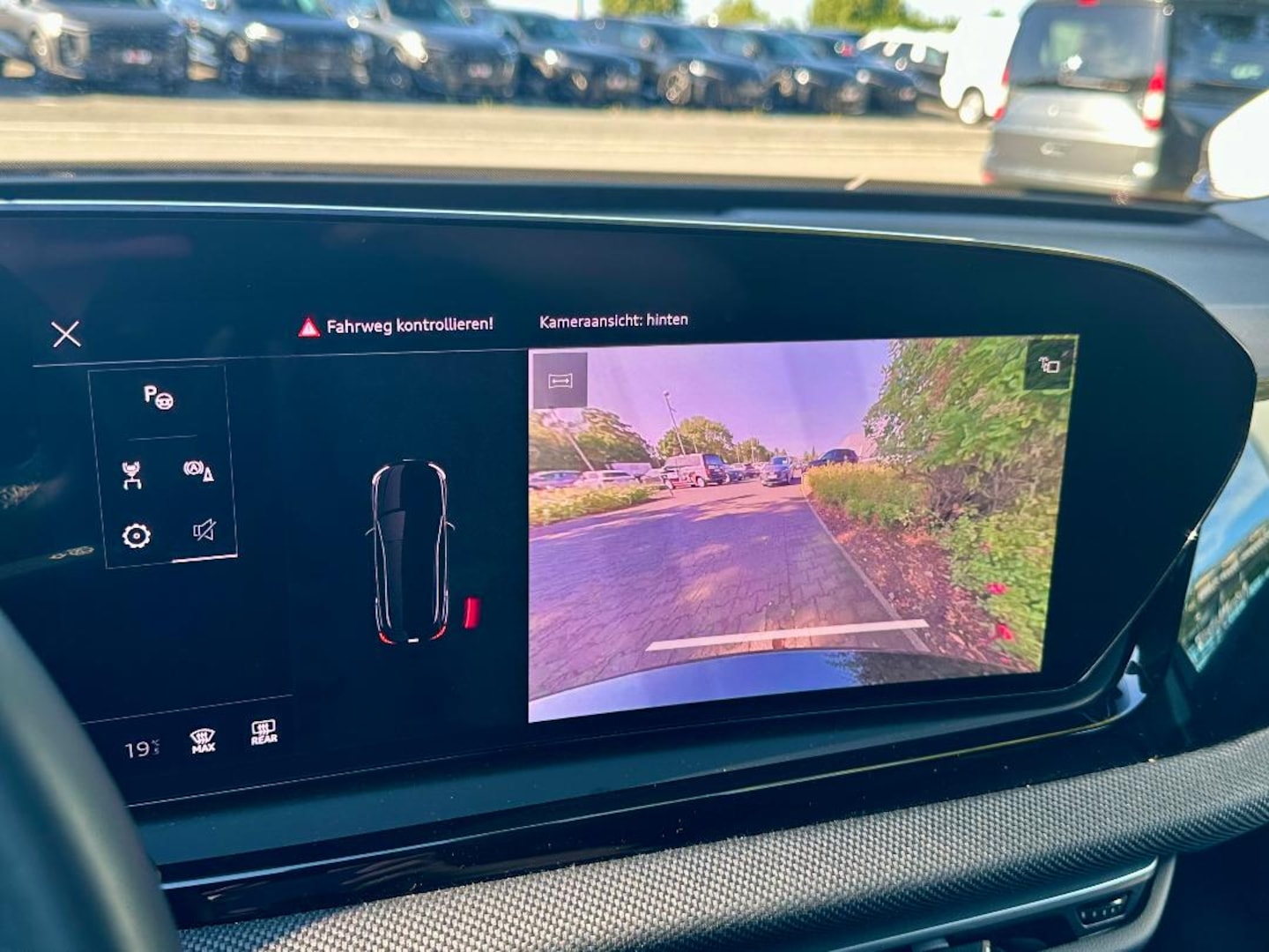 Bild über Audi A5 Avant TFSI quattro S tronic - für weitere Informationen kontaktieren Sie den Audi Partner