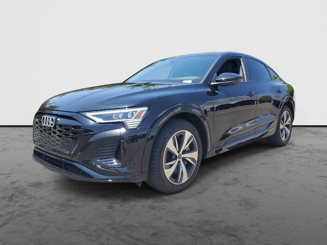 2024 Audi Q8 Sportback e-tron