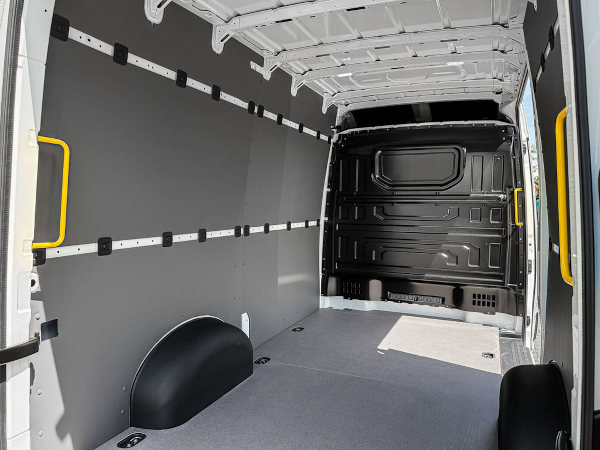 Volkswagen Crafter Kasten mittlerer Radstand