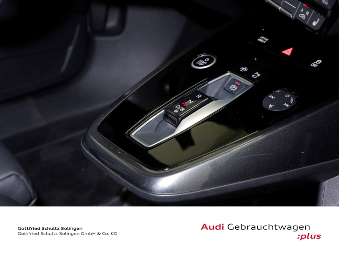 Bild über Audi Q4 Sportback e-tron 40 e-tron - für weitere Informationen kontaktieren Sie den Audi Partner