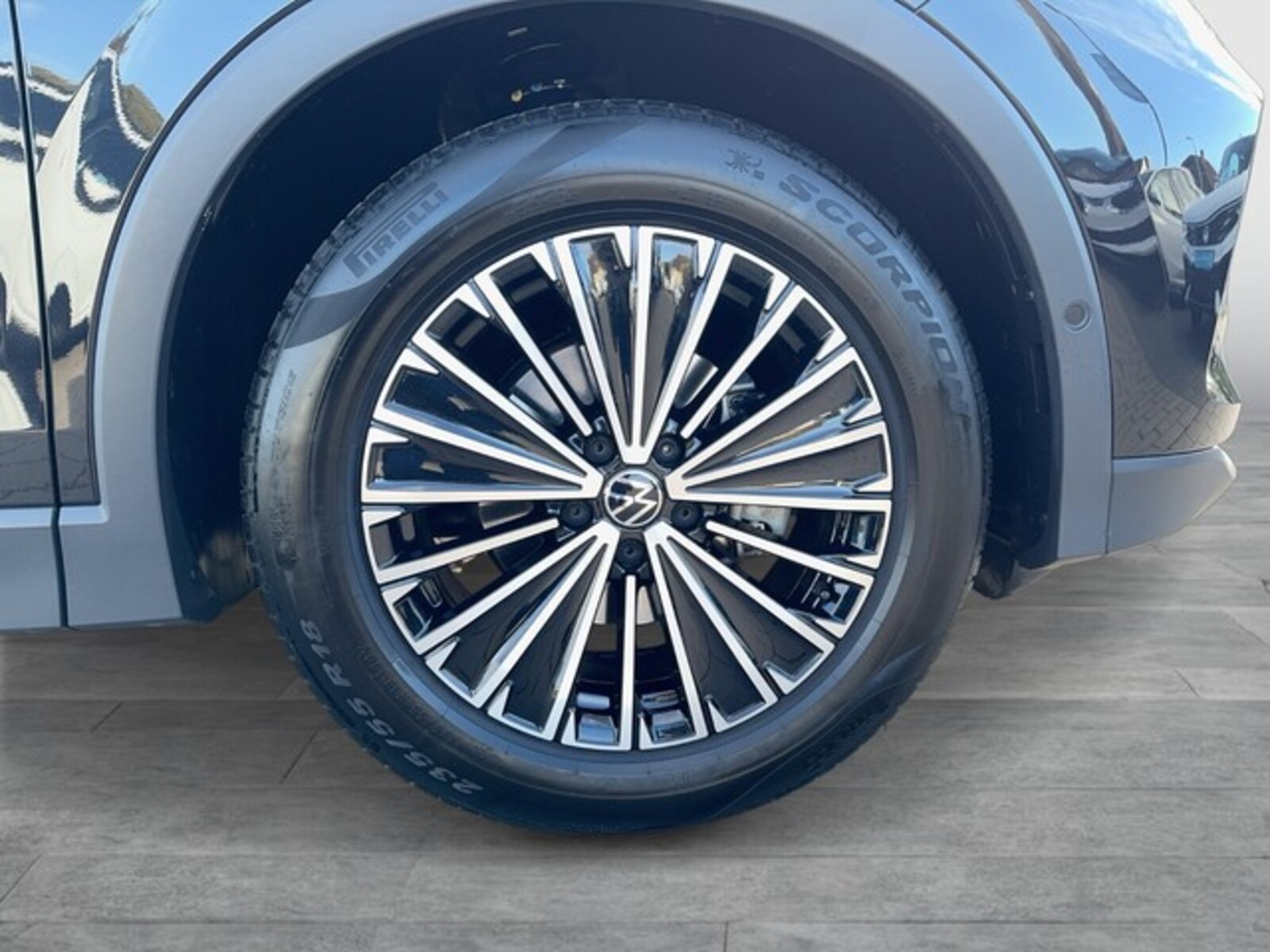 Volkswagen Tiguan – Bild 6