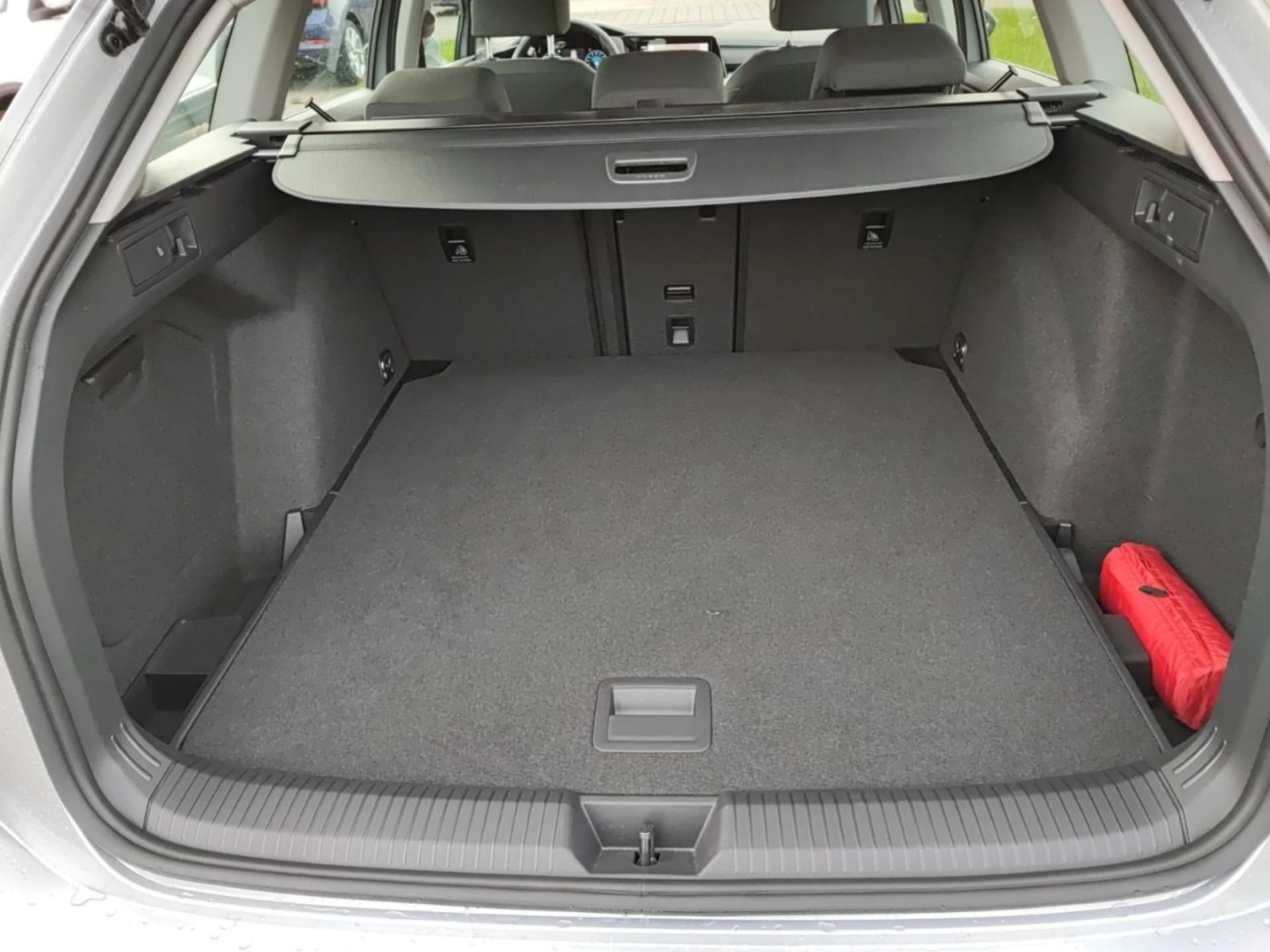 Volkswagen Golf Variant Life