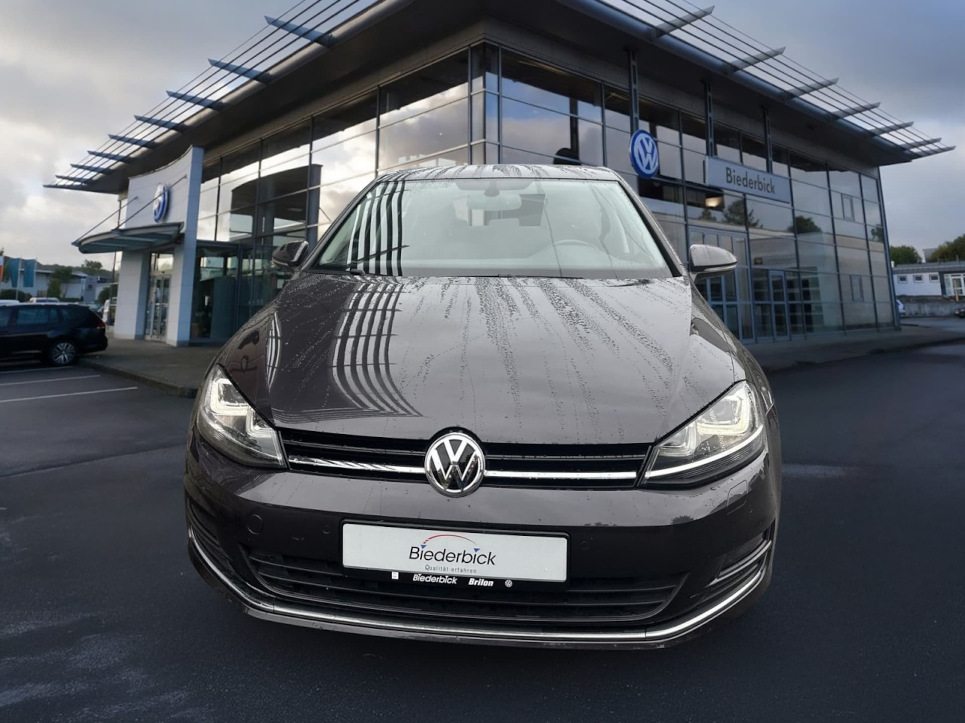 Volkswagen Golf LOUNGE