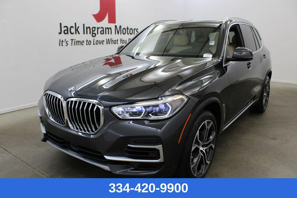 2022 BMW X5 xDrive40i's photo