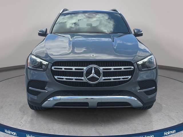 2025 Mercedes-Benz