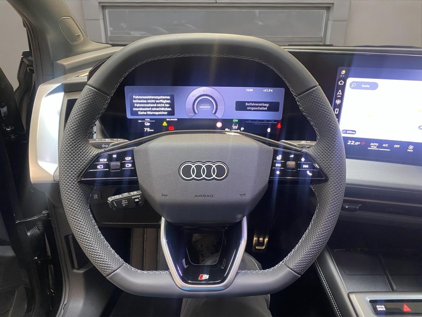 Bild über Audi Q4 Sportback e-tron e-tron quattro 220 kW - für weitere Informationen kontaktieren Sie den Audi Partner