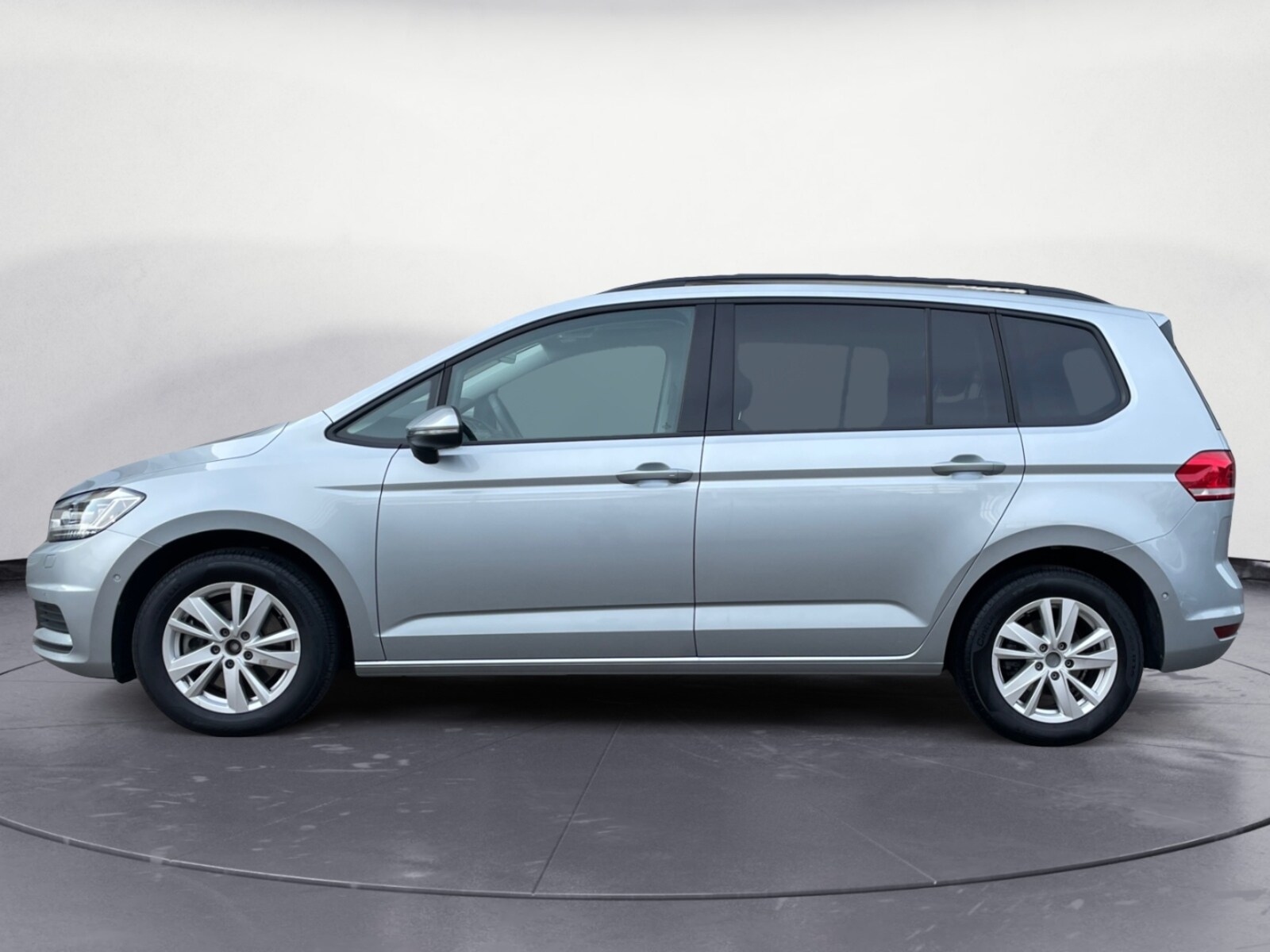 Volkswagen Touran – Bild 2