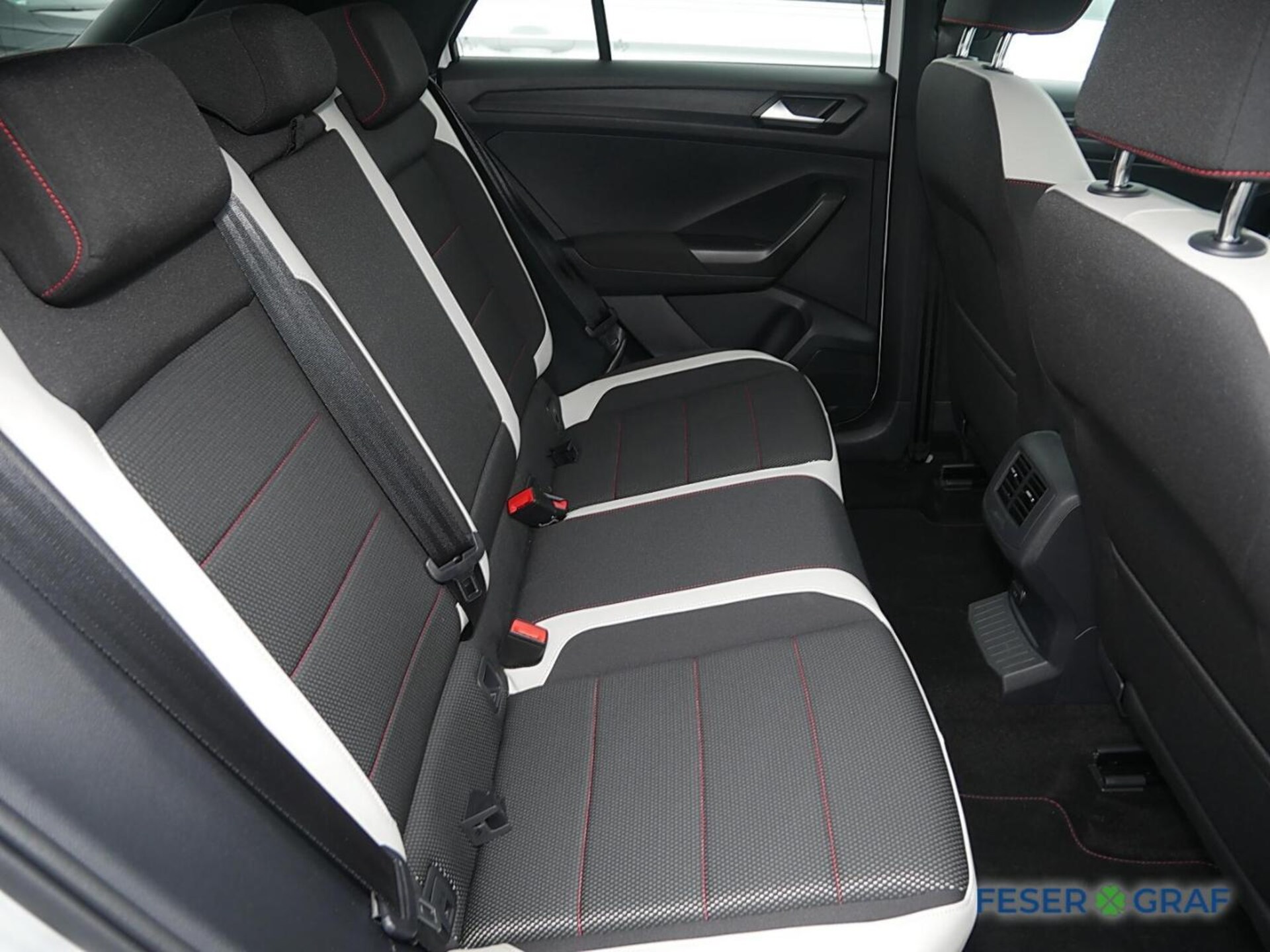 Volkswagen T-Roc Sport