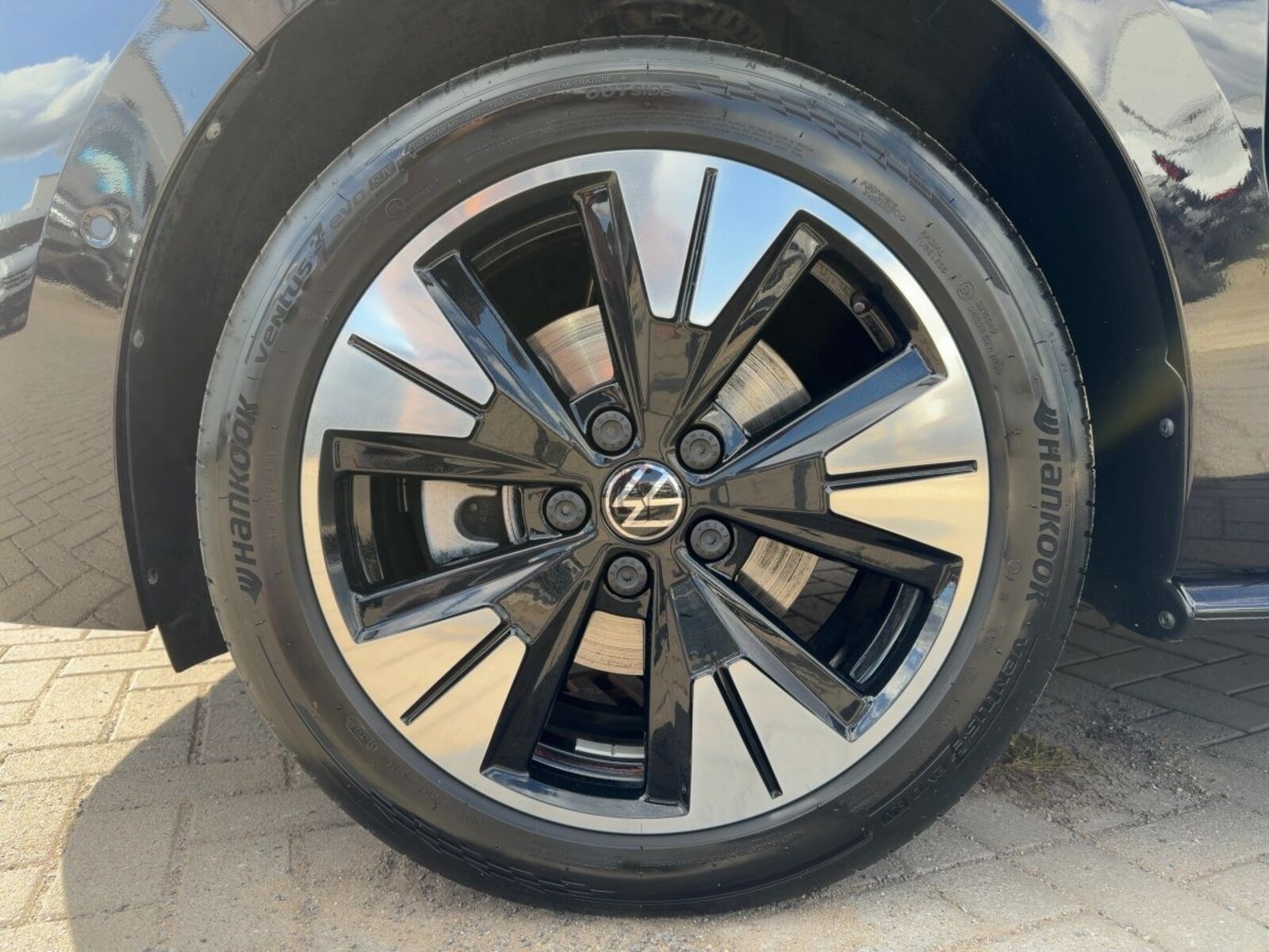 Volkswagen Multivan Langversion – Bild 17