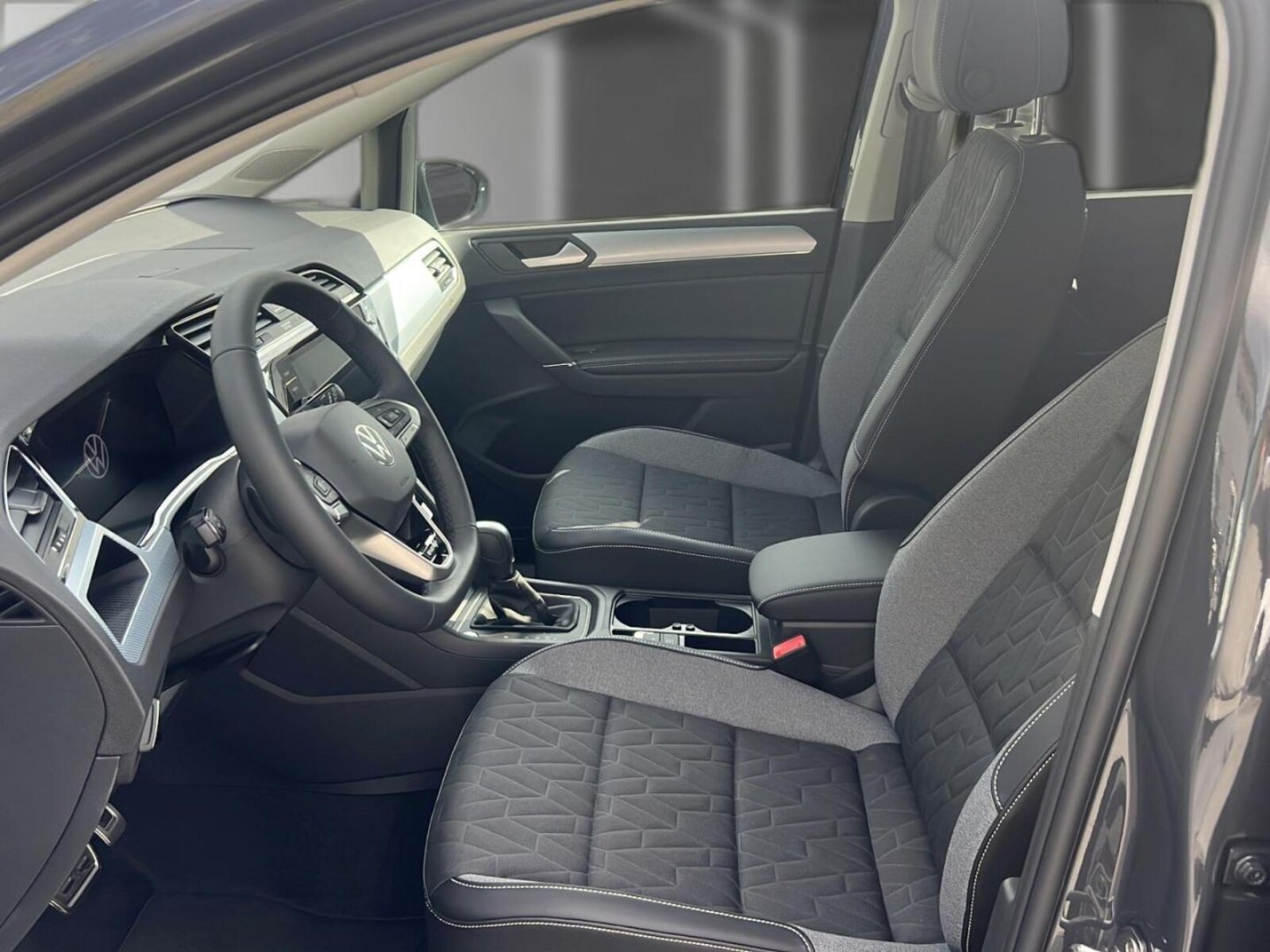 Volkswagen Touran – Bild 9