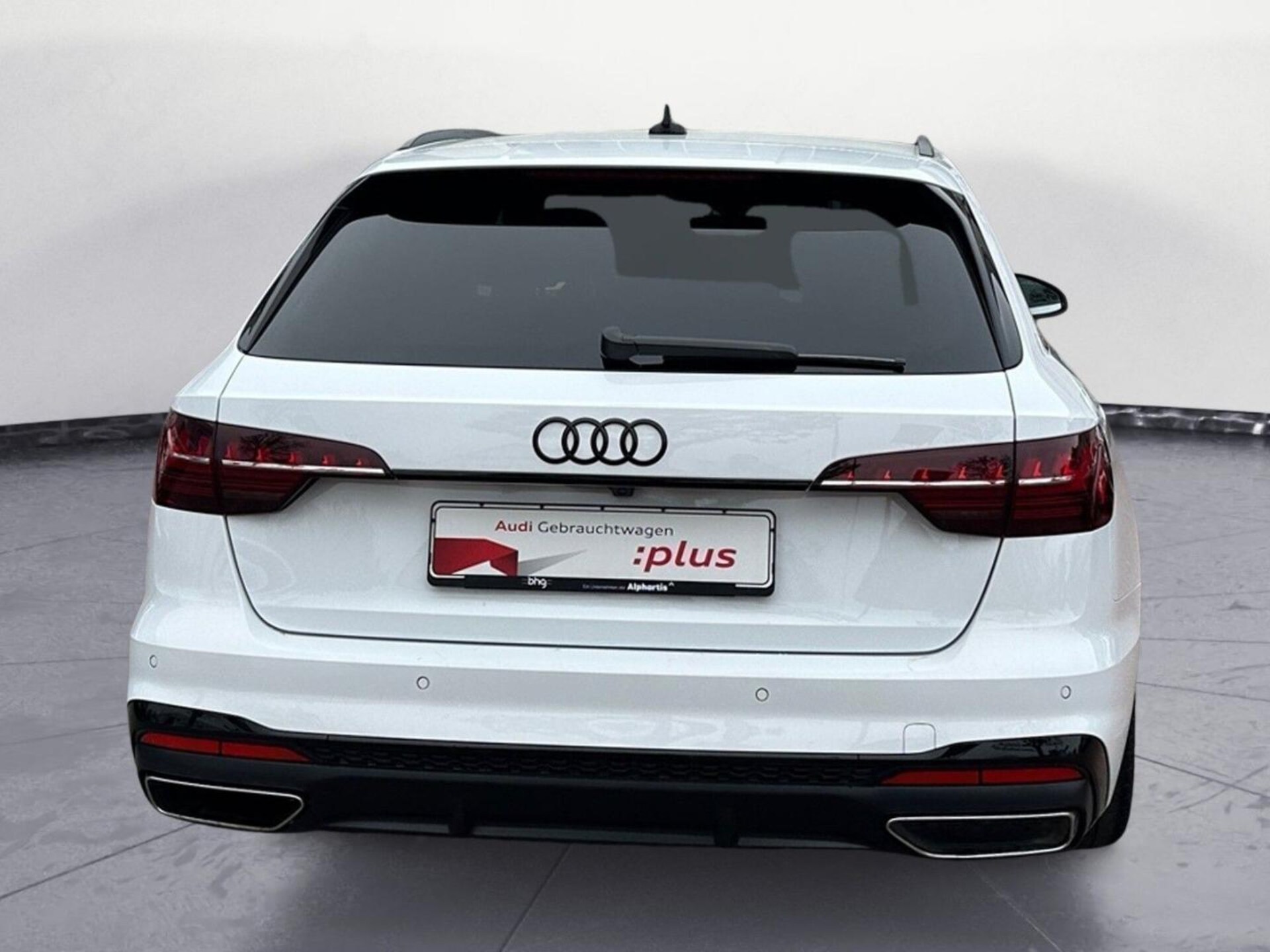 Audi A4 Avant S line