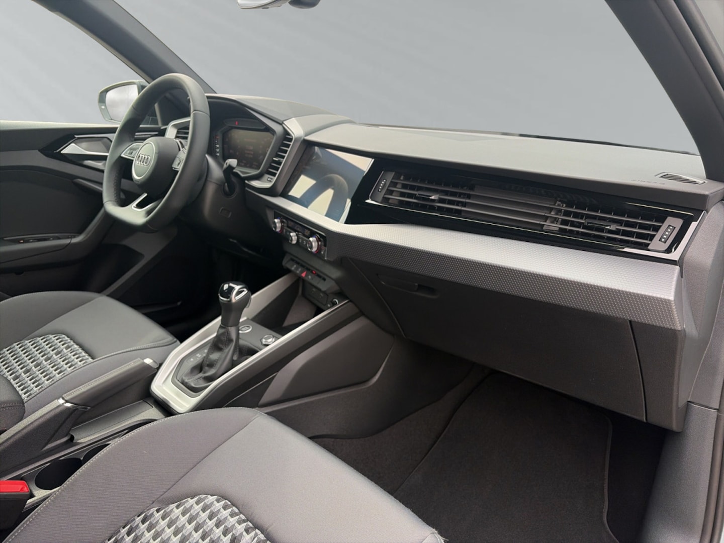 Bild über Audi A1 Sportback S line 30 TFSI S tronic - für weitere Informationen kontaktieren Sie den Audi Partner