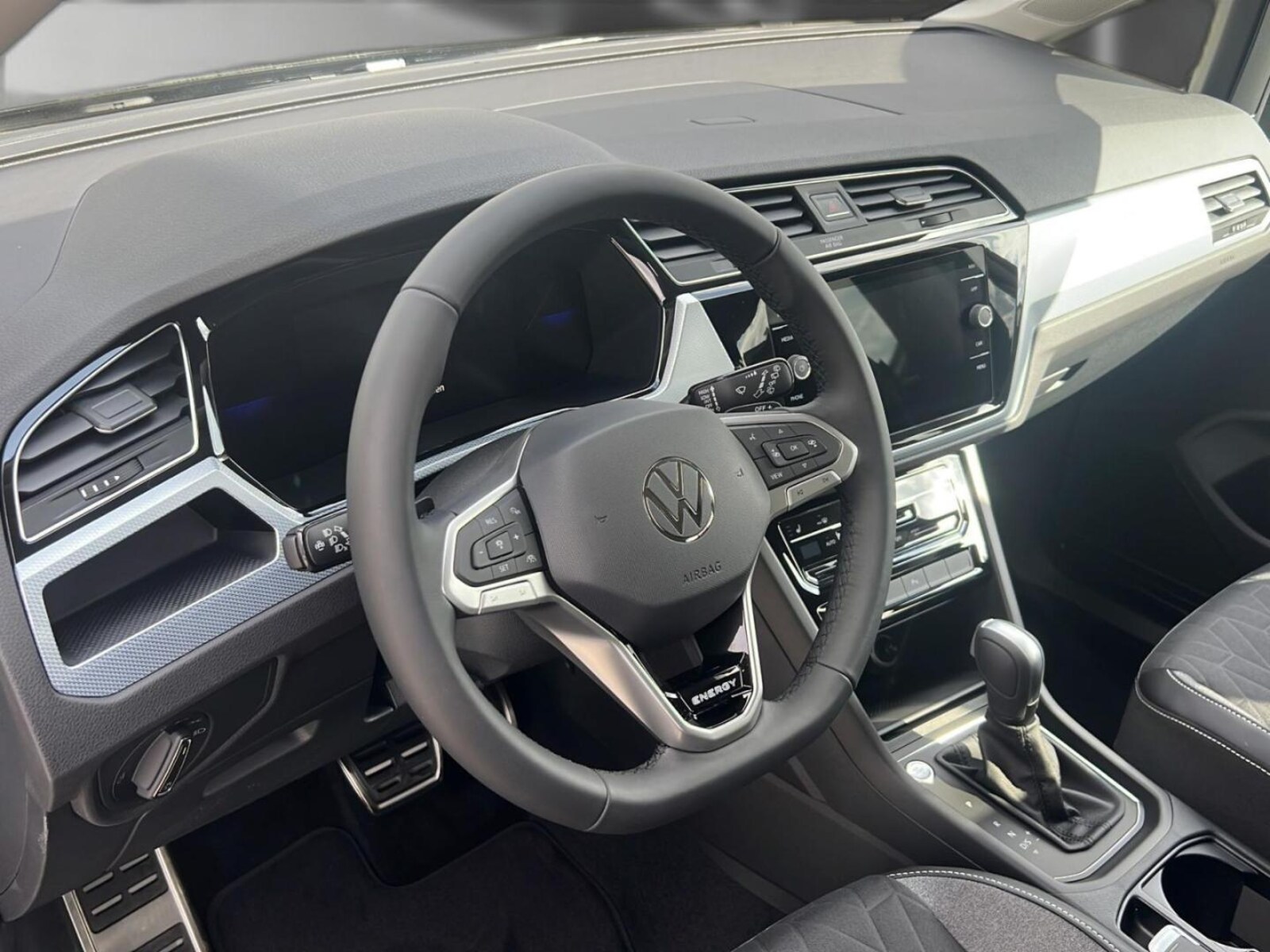 Volkswagen Touran – Bild 10