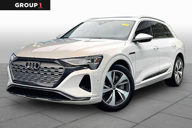 2024 Audi Q8 e-tron