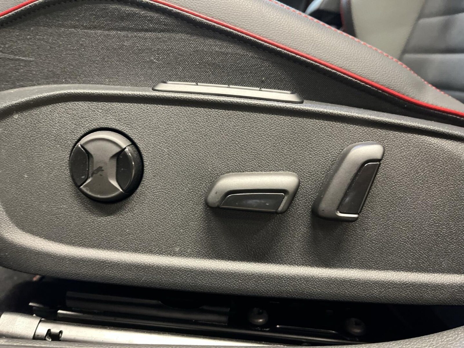 Volkswagen Golf – Bild 14