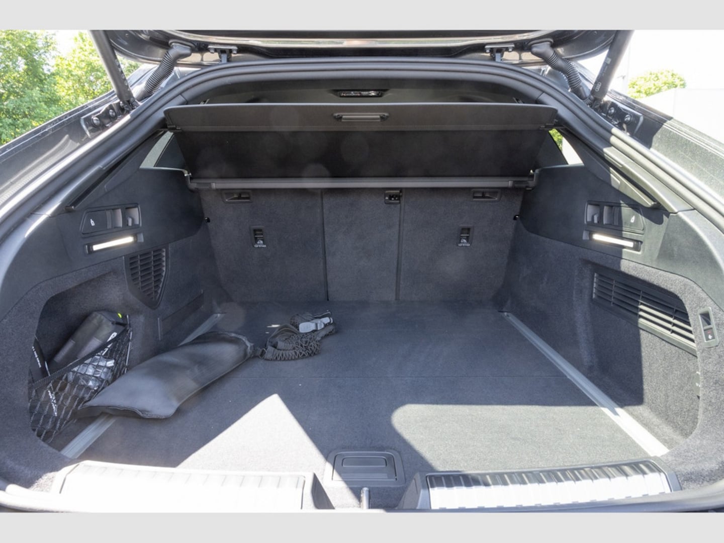Bild über Audi A6 Avant edition one TDI quattro 220 kW S tronic - für weitere Informationen kontaktieren Sie den Audi Partner