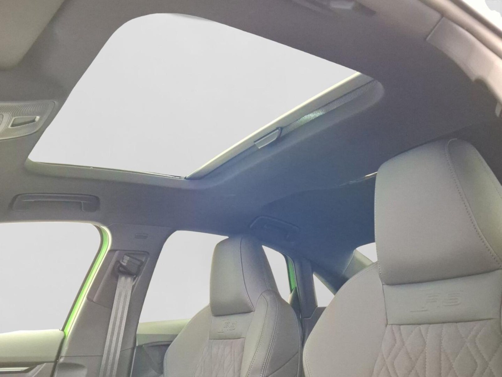 Audi RS 3 Limousine – Bild 17