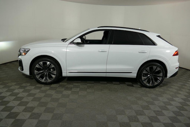 2026 Audi Q8 Premium Plus - Photo 6