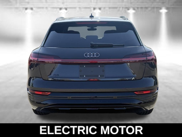 2024 Audi Q8 e-tron