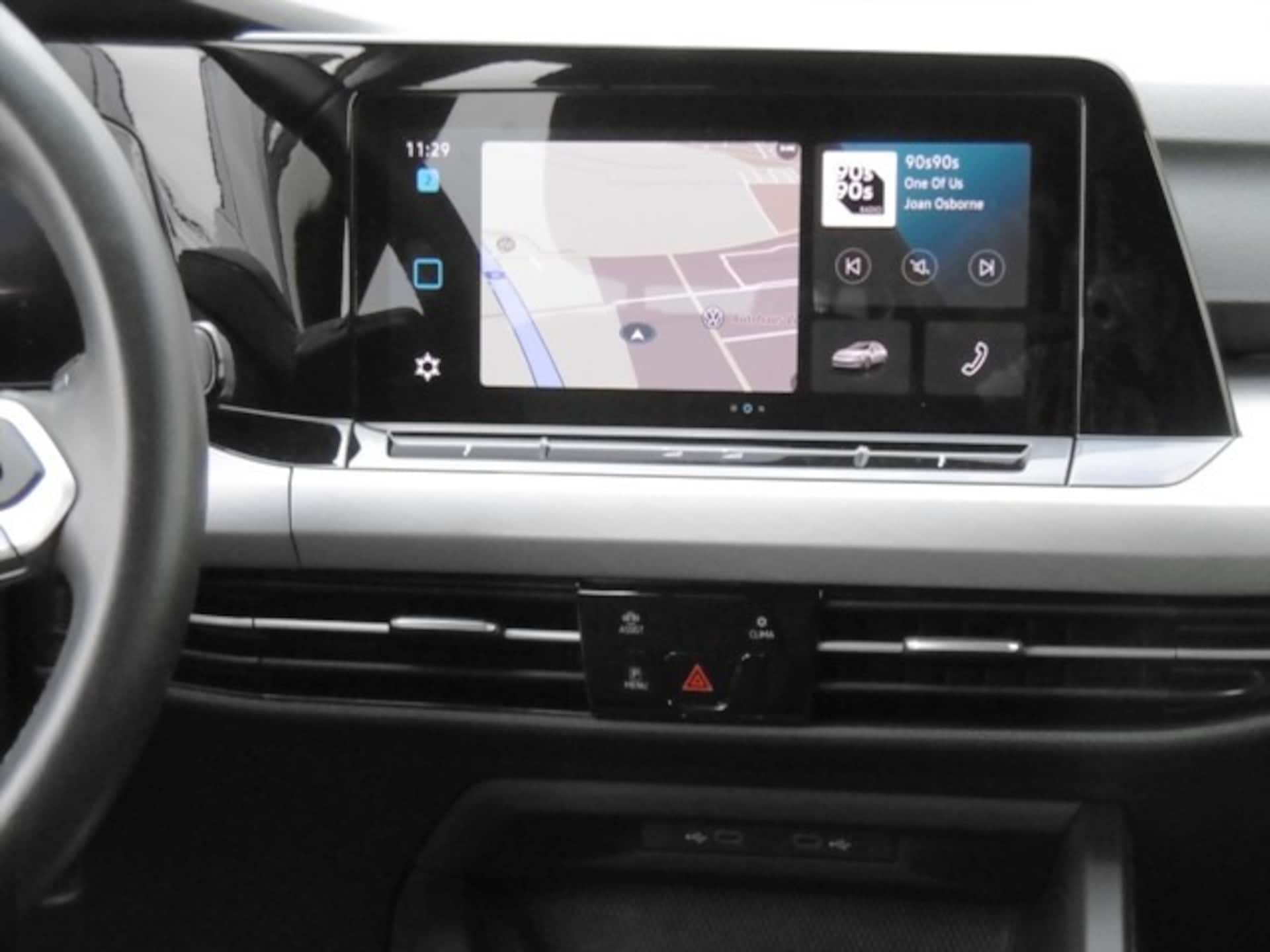 Volkswagen Golf Variant Life