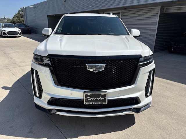 2023 Cadillac Escalade ESV
