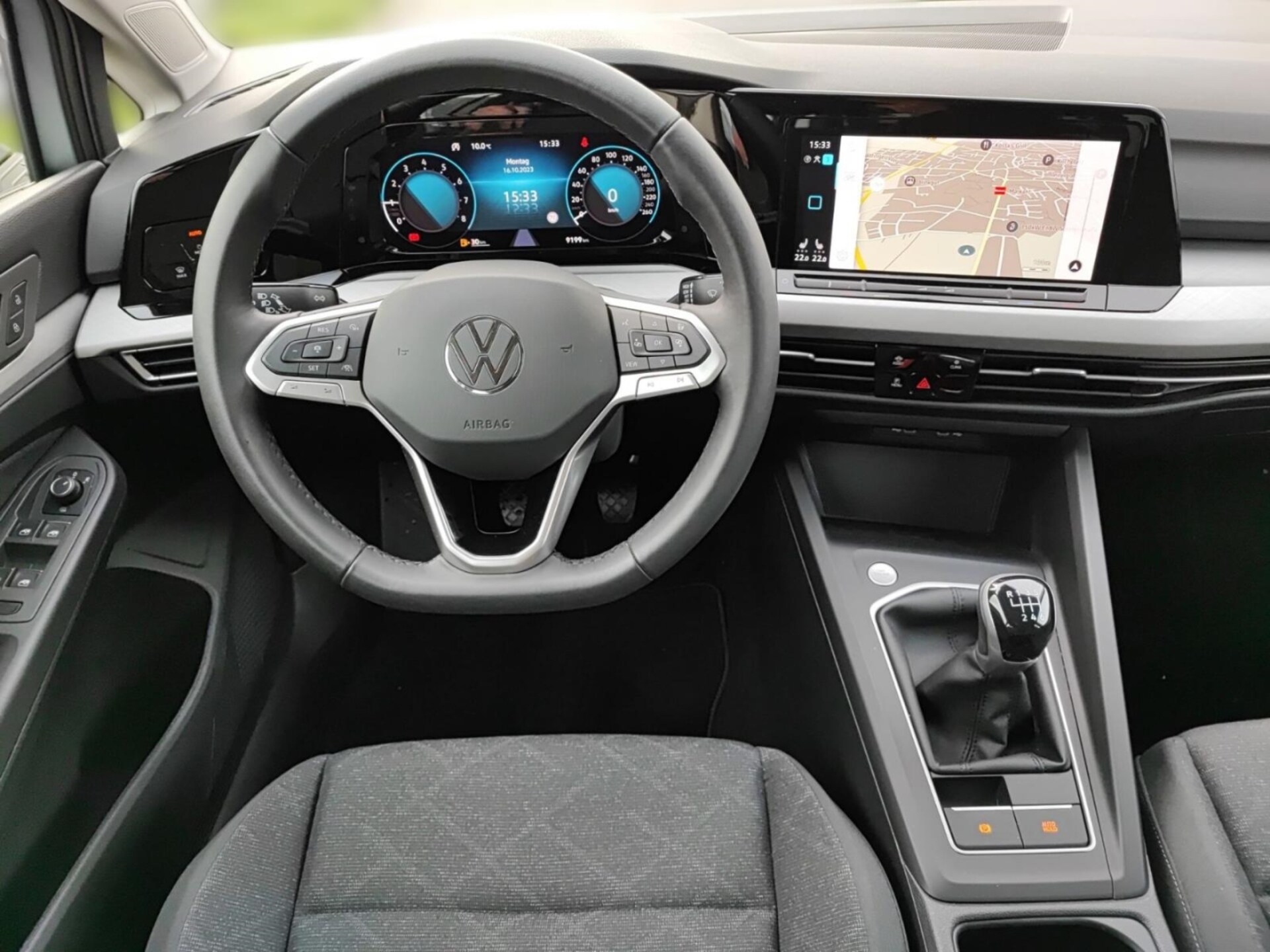 Volkswagen Golf Variant Life