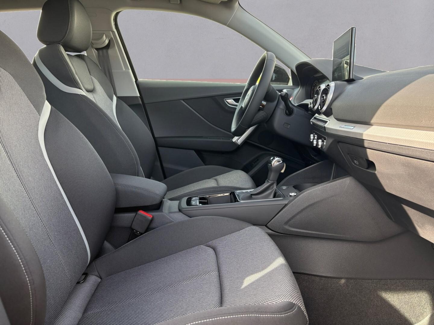 Bild über Audi Q2 advanced 35 TFSI S tronic - für weitere Informationen kontaktieren Sie den Audi Partner