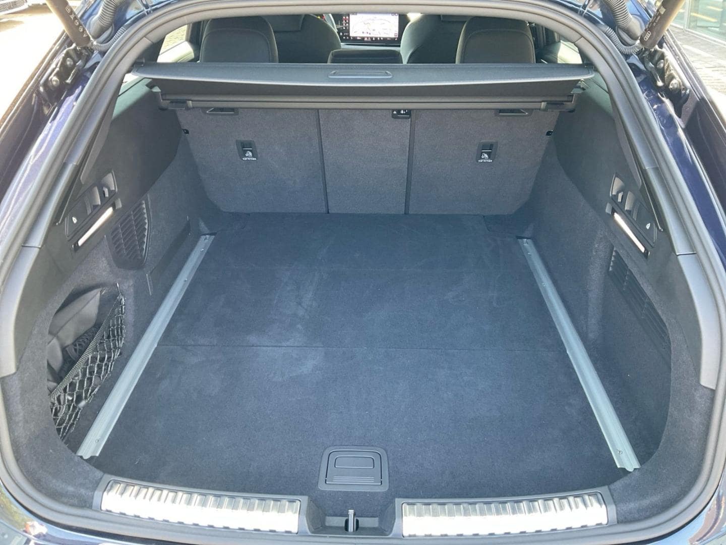 Bild über Audi A6 Avant edition one TDI quattro 150 kW S tronic - für weitere Informationen kontaktieren Sie den Audi Partner
