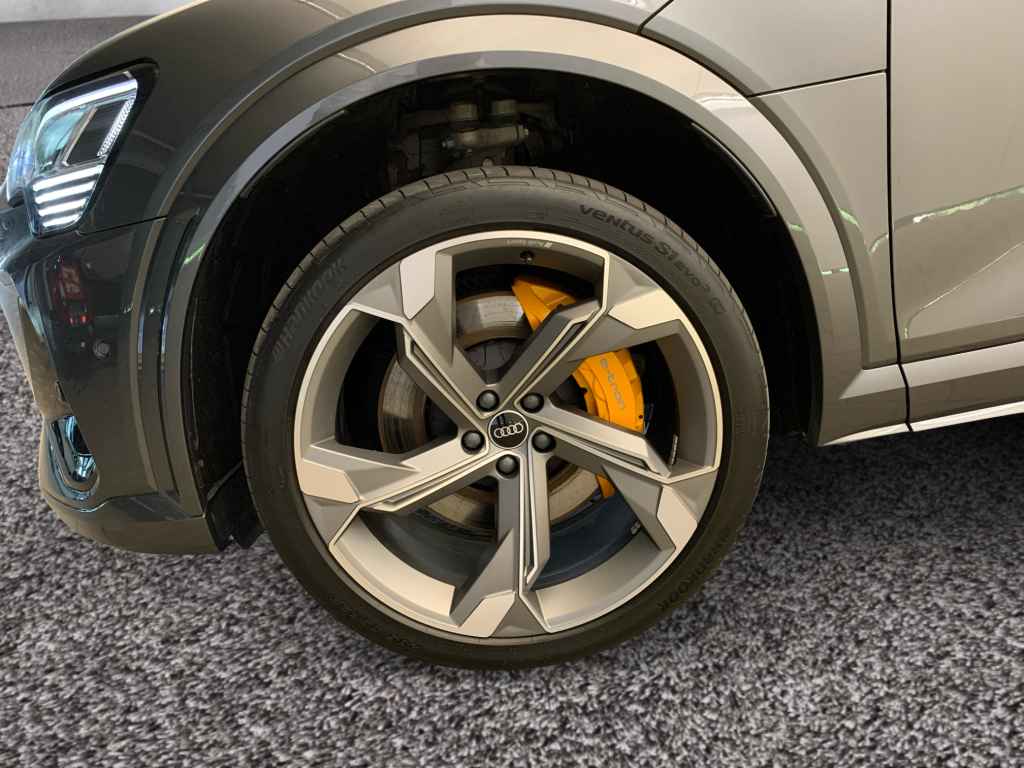 Image about Audi e-tron S S e-tron quattro