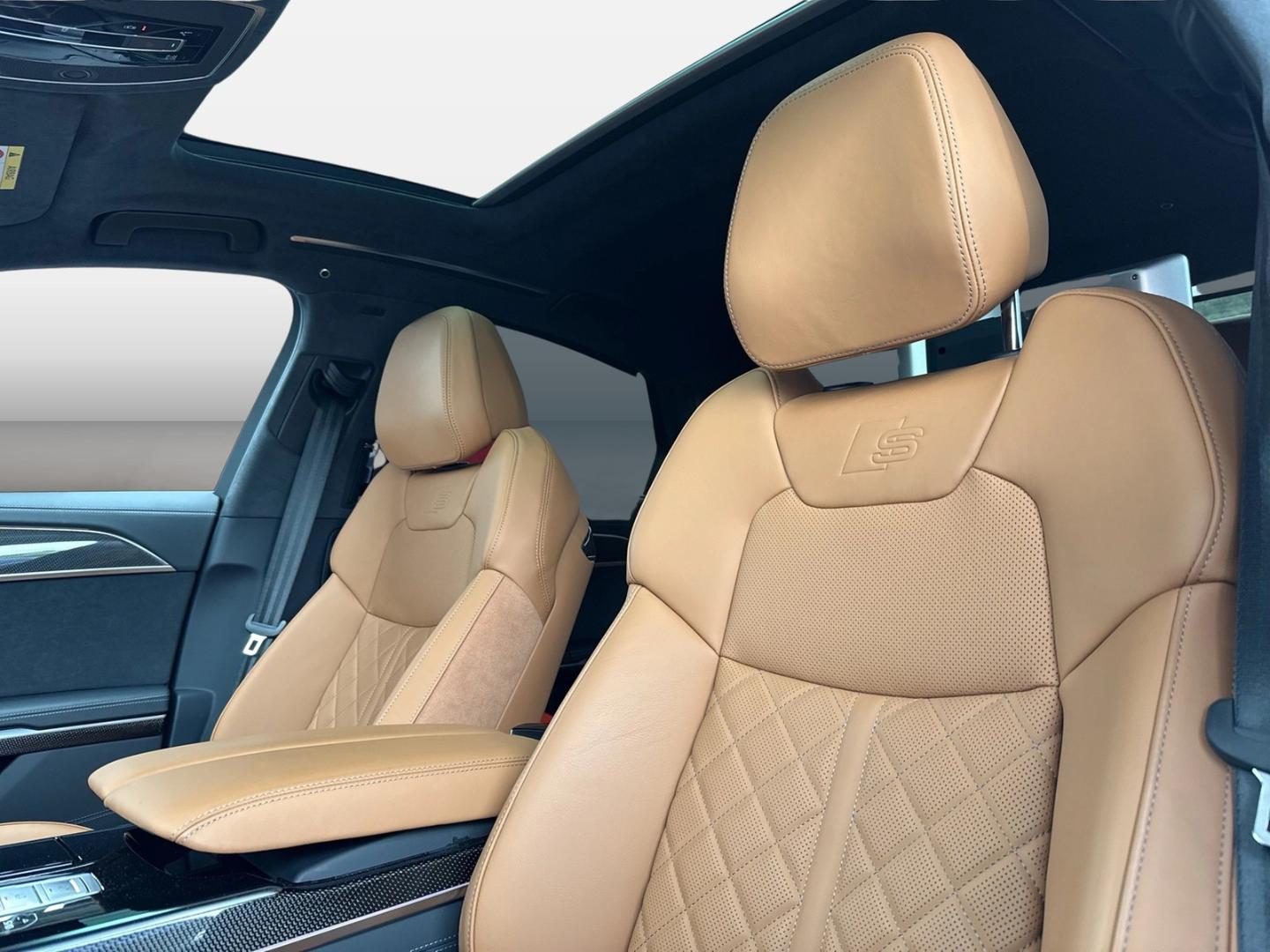 Image about Audi S8 S8 TFSI 420(571) kW(PS) tiptronic