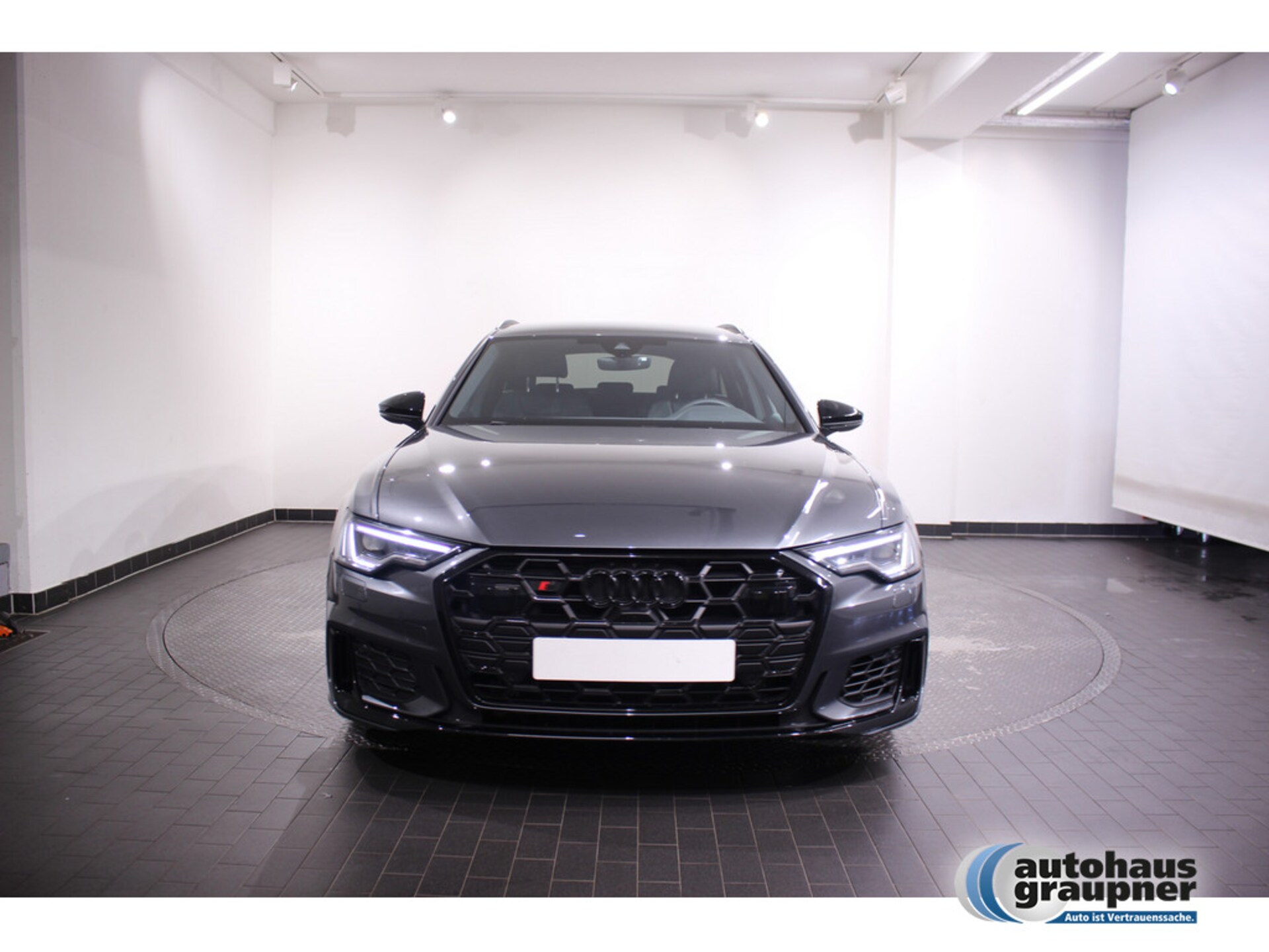 Audi S6 Avant