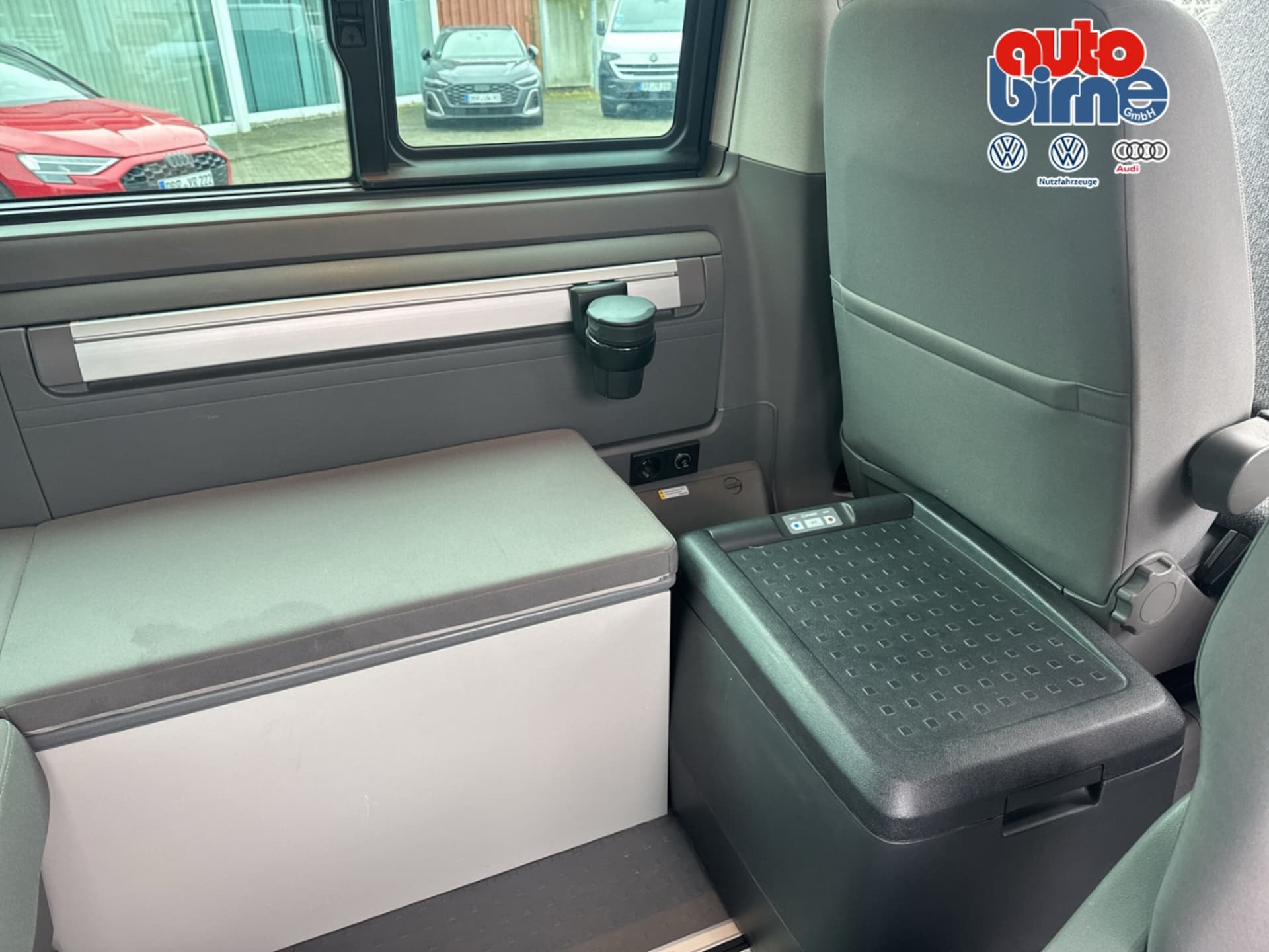 Volkswagen T6.1 California Beach