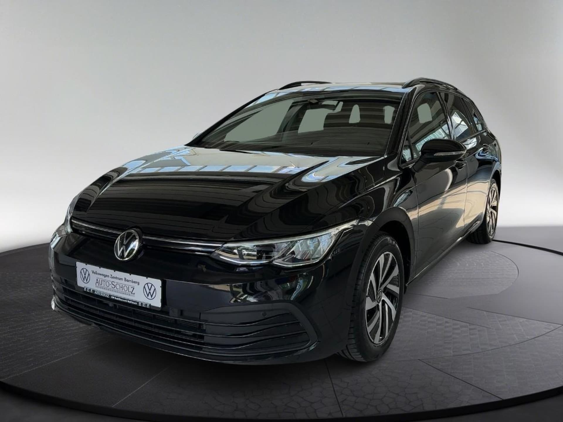 Volkswagen Golf Variant Life