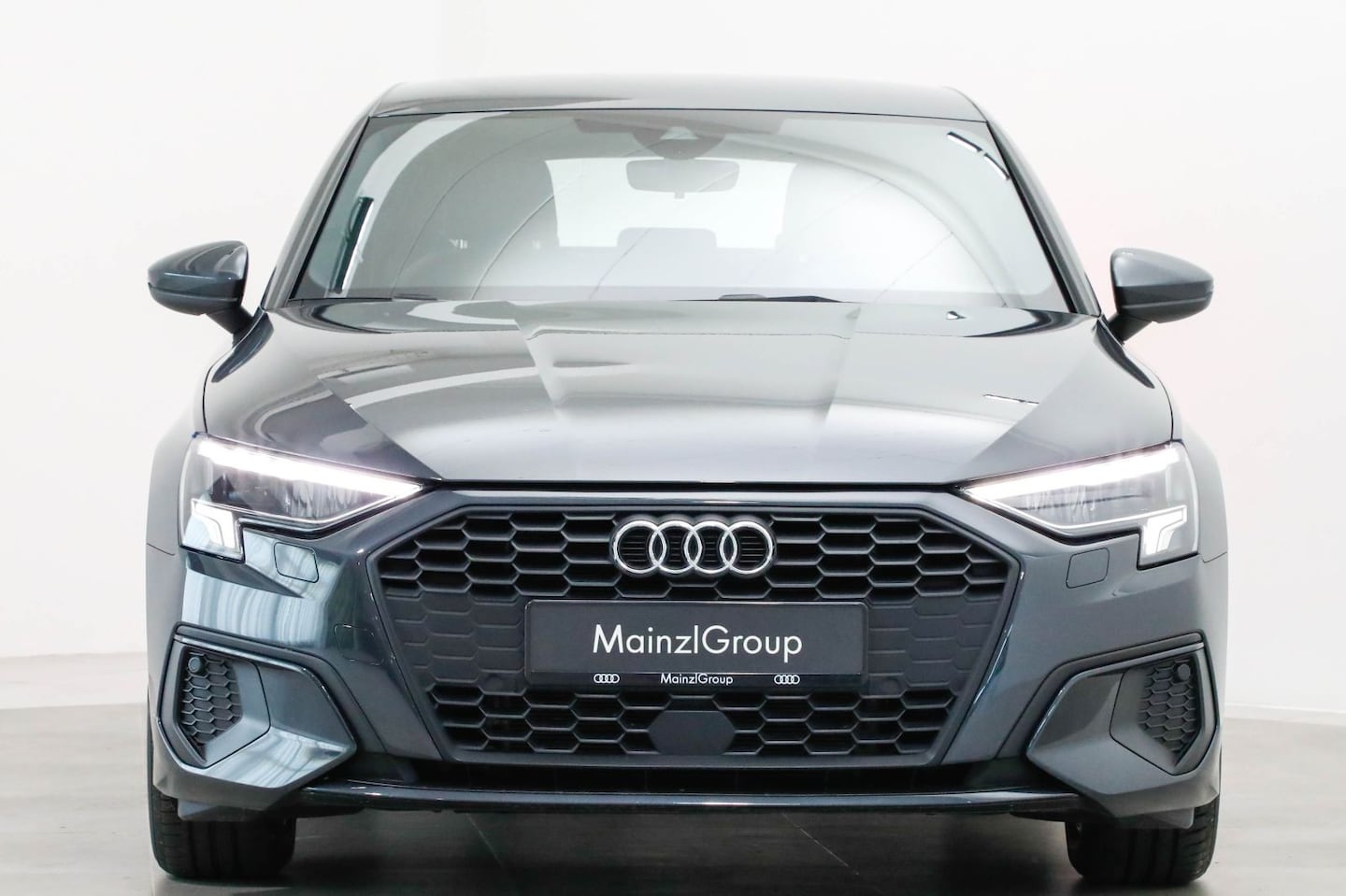 Bild über Audi A3 Sportback 35 TFSI Schaltgetriebe - für weitere Informationen kontaktieren Sie den Audi Partner