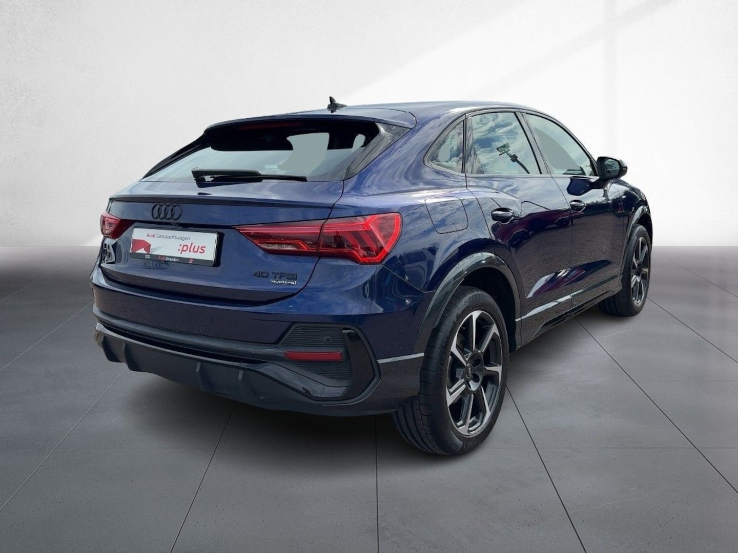 Bild über Audi Q3 Sportback S line 40 TFSI quattro S tronic - für weitere Informationen kontaktieren Sie den Audi Partner