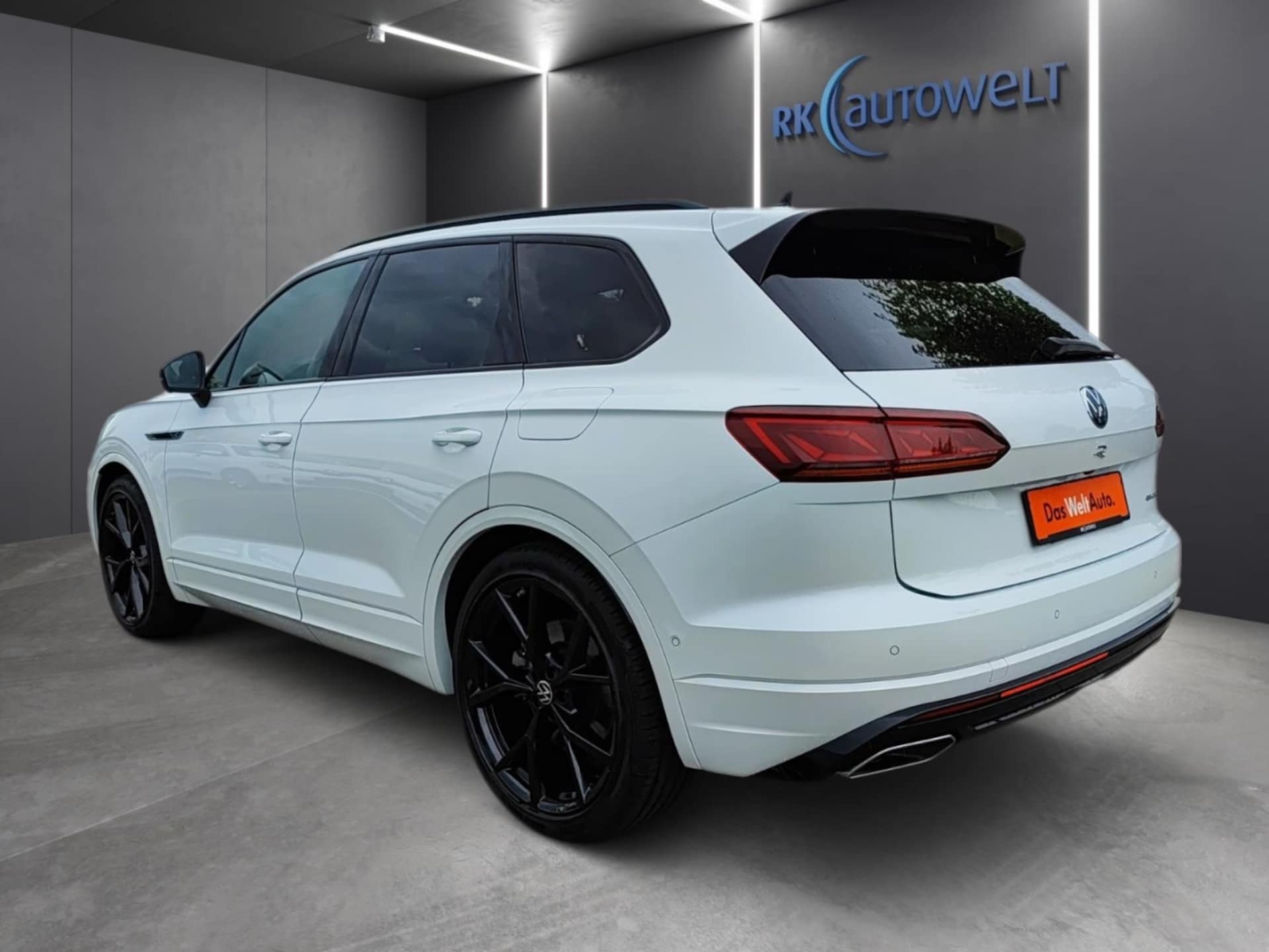 Volkswagen Touareg R
