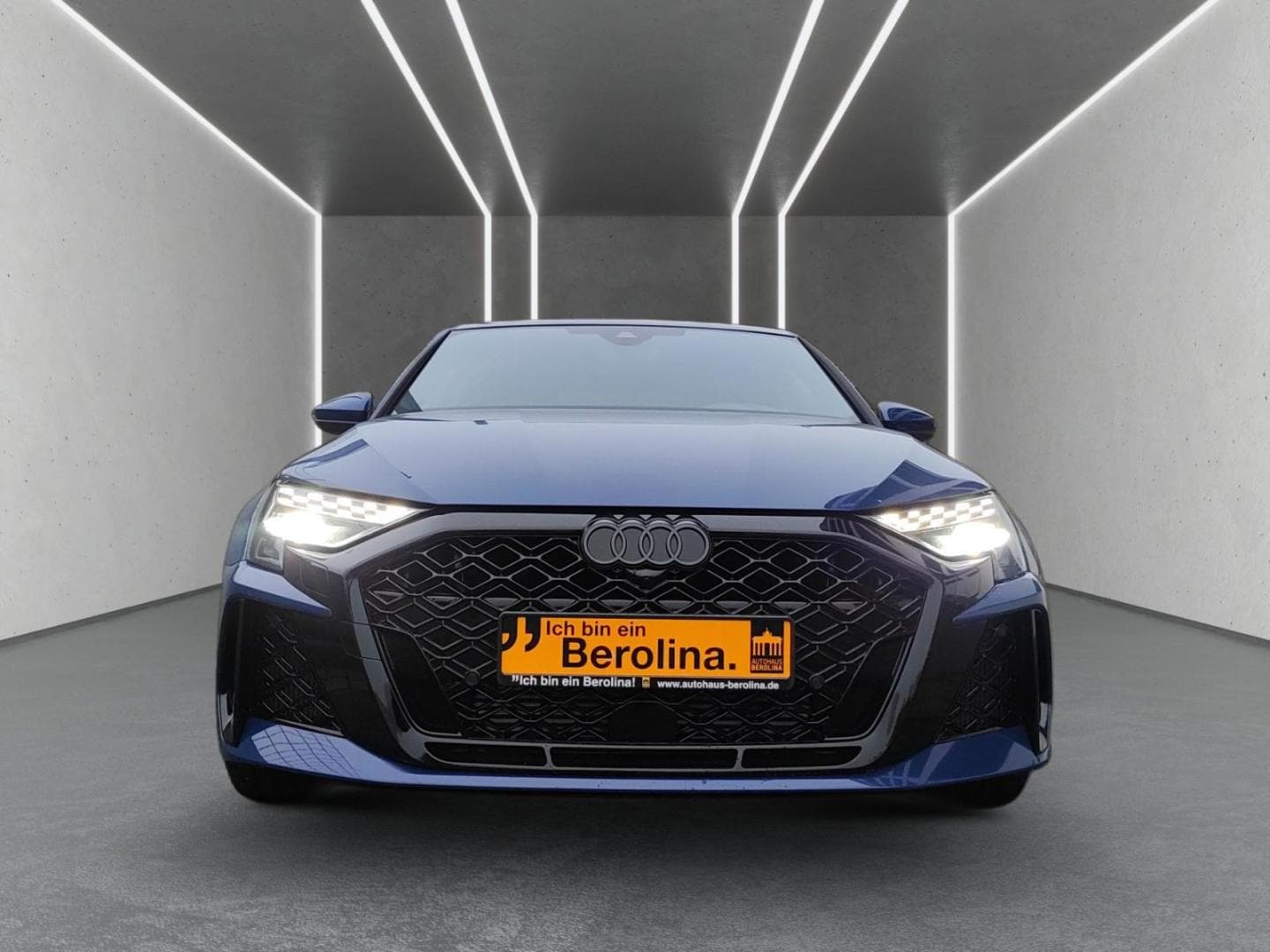 Image about Audi RS 3 Limousine TFSI quattro S tronic