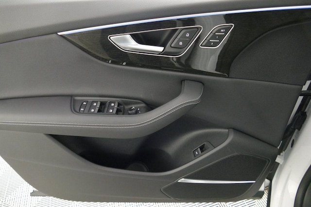 2026 Audi Q8 Premium Plus - Photo 10