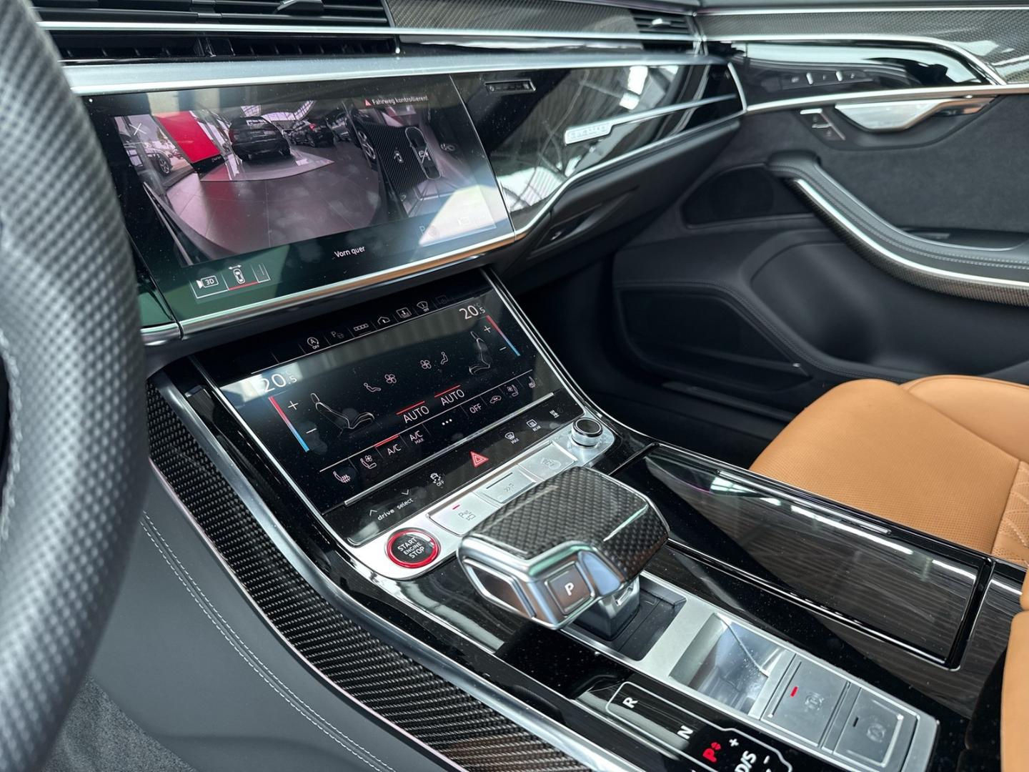 Image about Audi S8 S8 TFSI 420(571) kW(PS) tiptronic