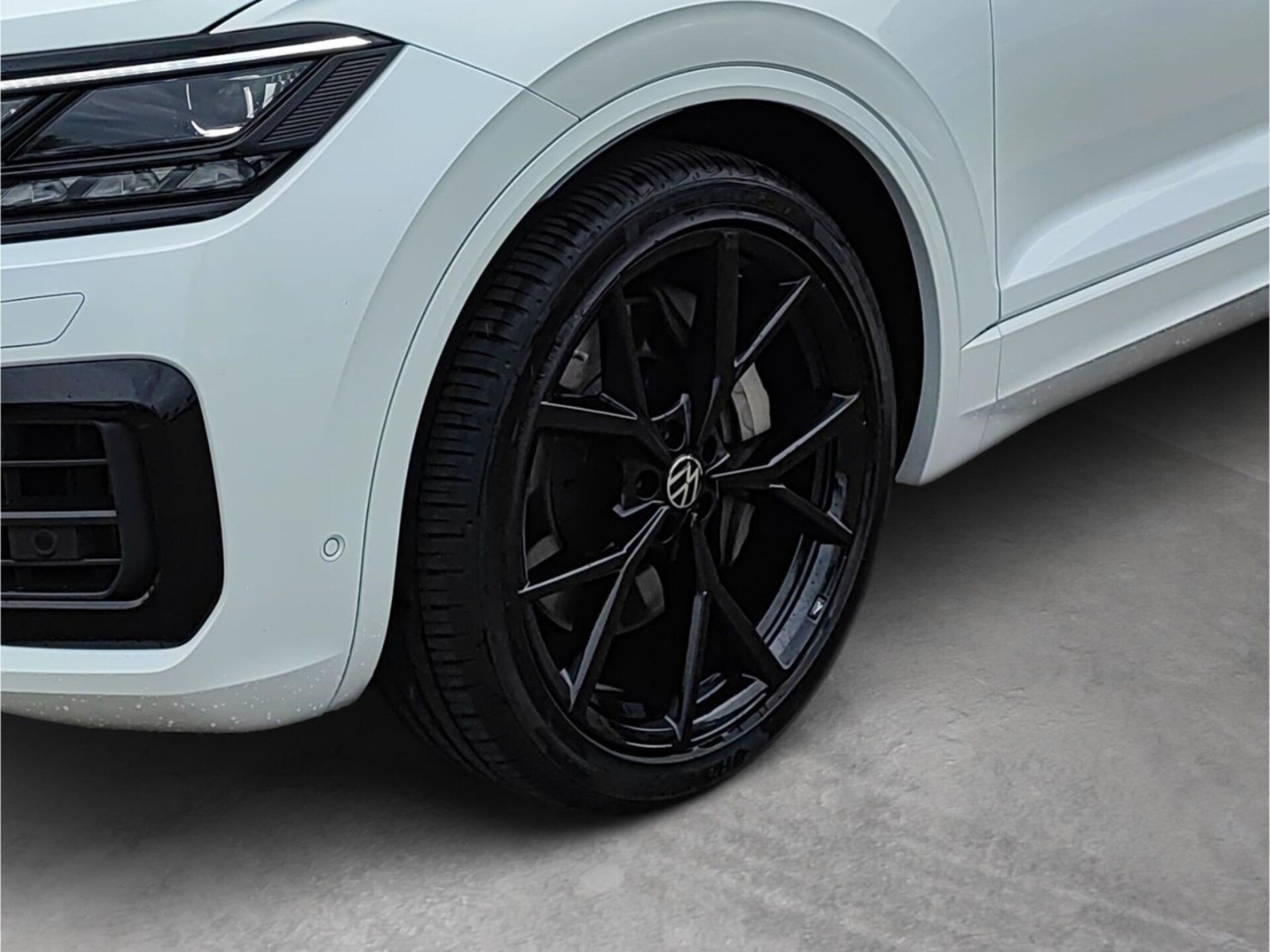 Volkswagen Touareg R
