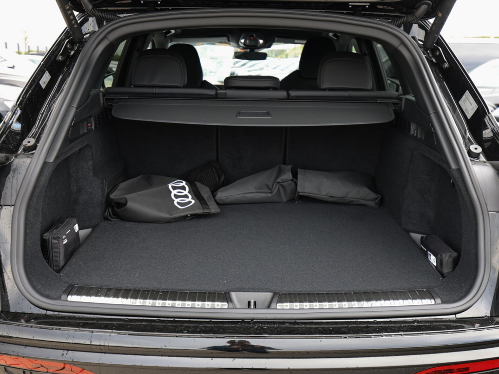 Audi Q5 SUV e-hybrid