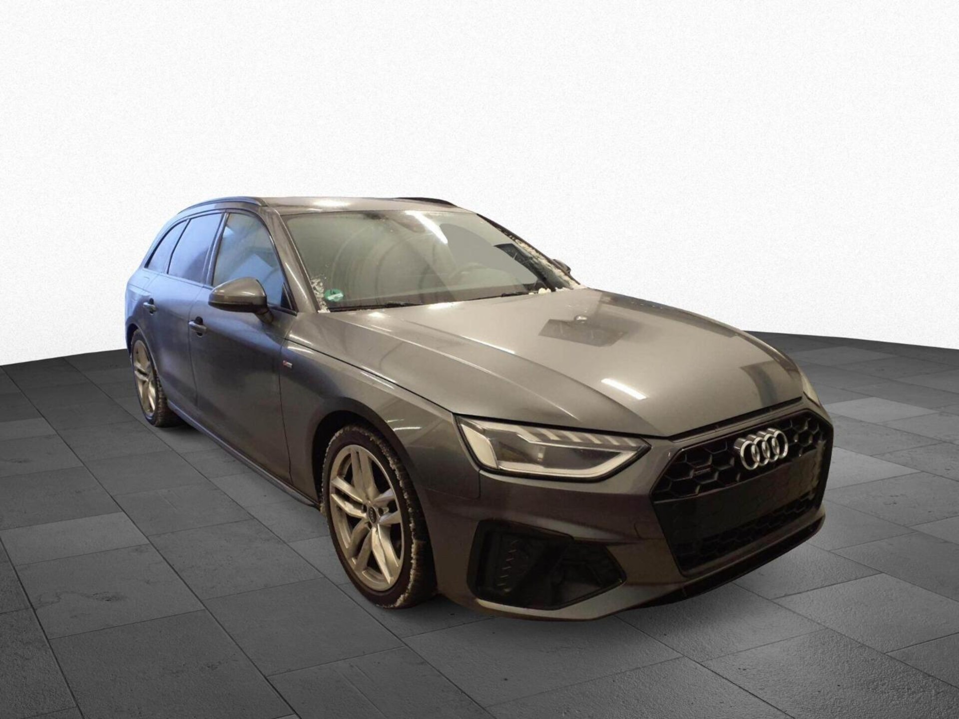 Audi A4 Avant S line