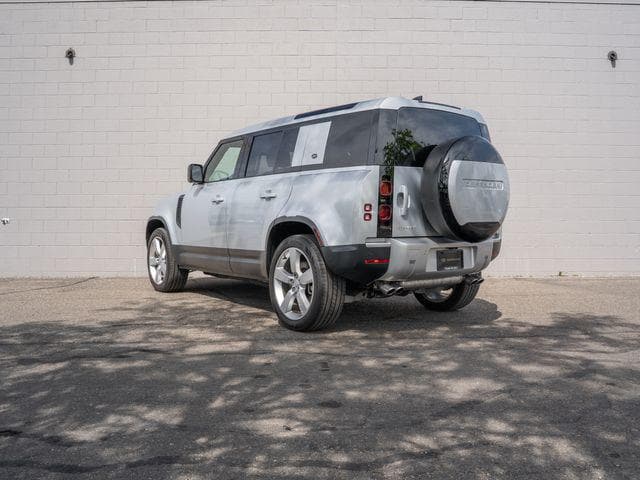 2024 Land Rover Defender