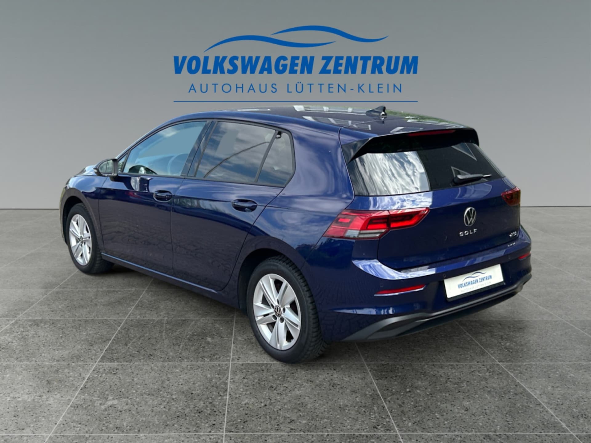 Volkswagen Golf Life
