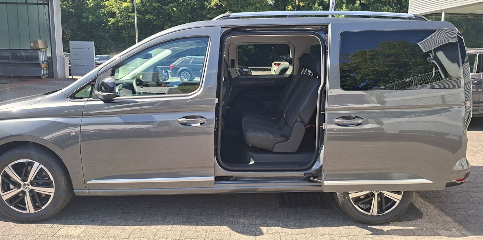 Volkswagen Caddy Maxi Style