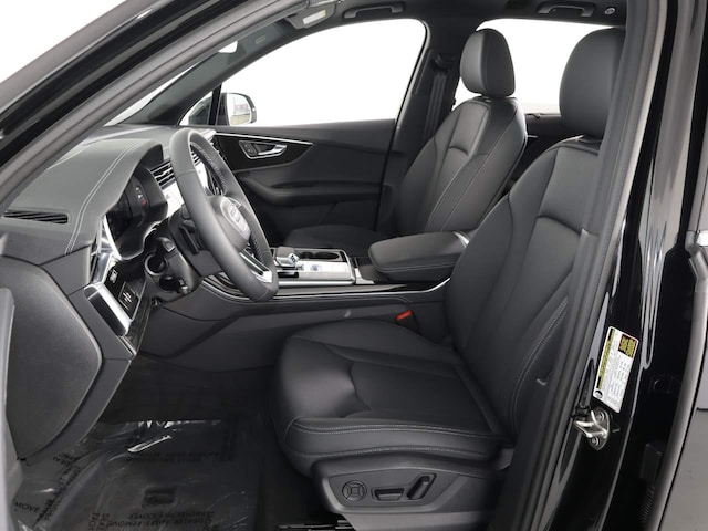 2025 Audi Q7 Premium Plus - Photo 10