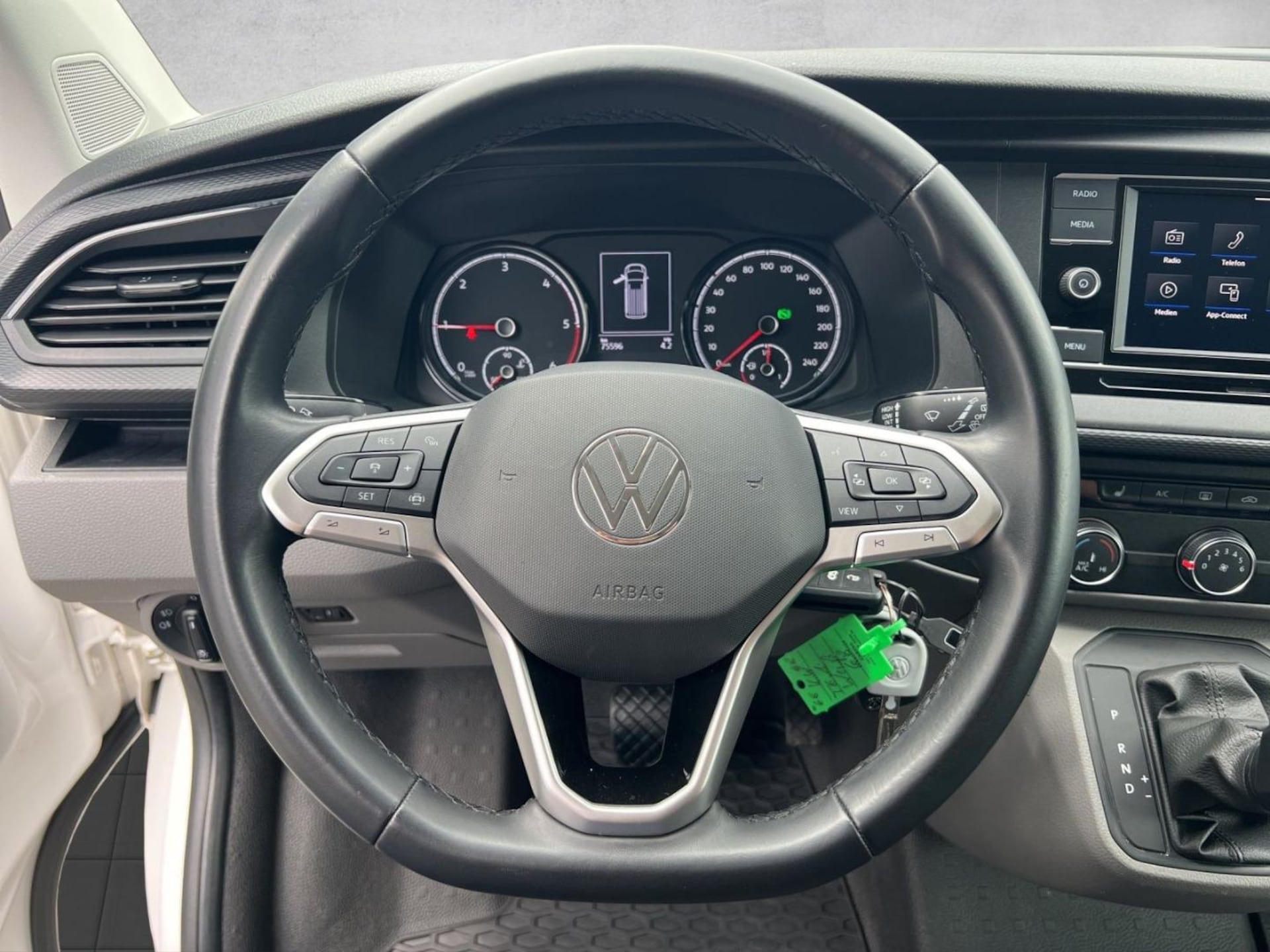 Volkswagen T6.1 Transporter Kasten kurzer Radstand