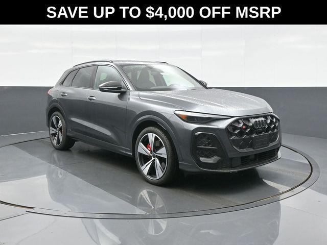 2026 Audi SQ5 Premium Plus quattro's photo
