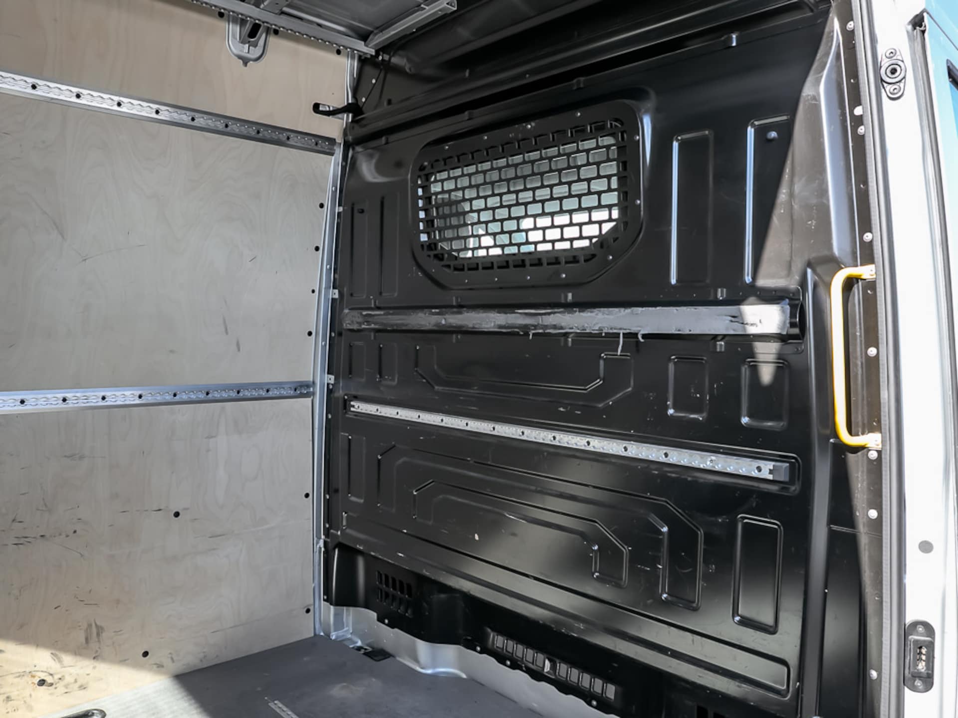 Volkswagen Crafter Kasten mittlerer Radstand