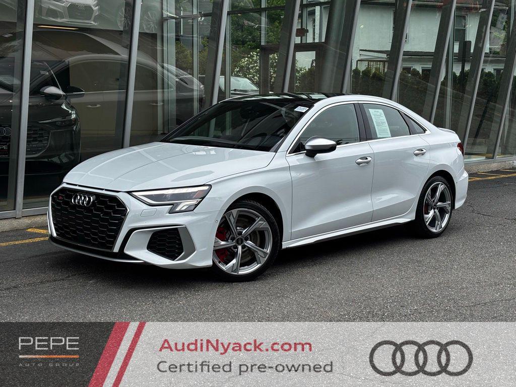 2023 Audi S3 2.0 TFSI Premium Plus quattro S tronic's photo